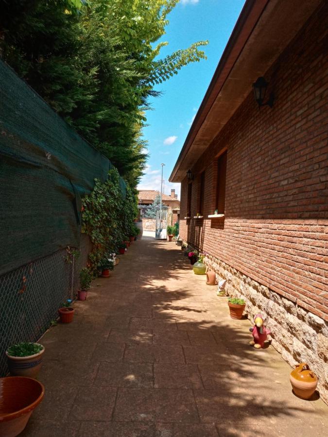 Vivienda Turistica San Martin Apartment Sotes ภายนอก รูปภาพ