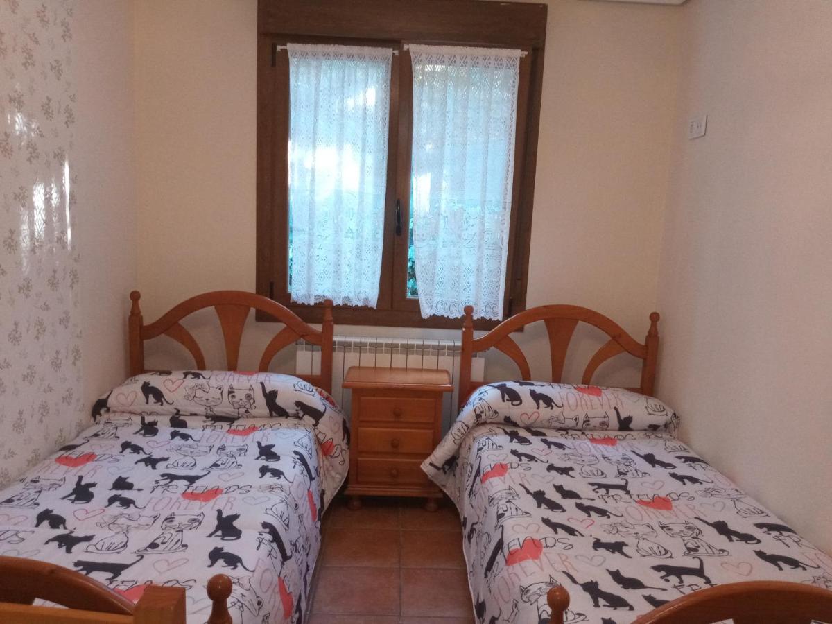 Vivienda Turistica San Martin Apartment Sotes ภายนอก รูปภาพ