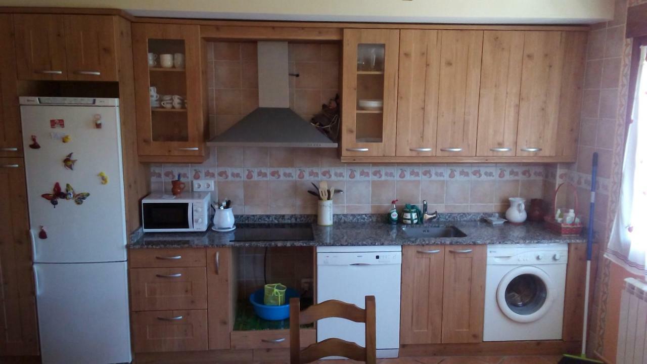 Vivienda Turistica San Martin Apartment Sotes ภายนอก รูปภาพ